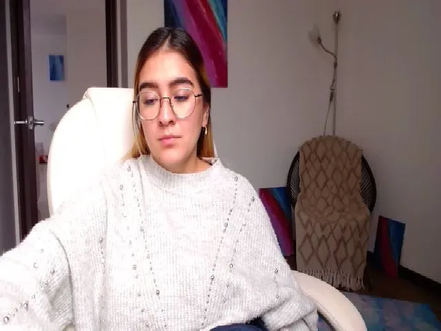 Live sex webcam photo for Alexy_ferrer #271841975