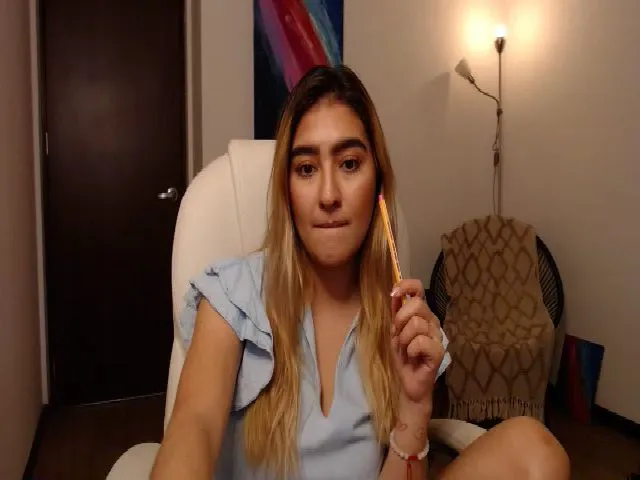 Live sex webcam photo for Alexy_ferrer #271900659