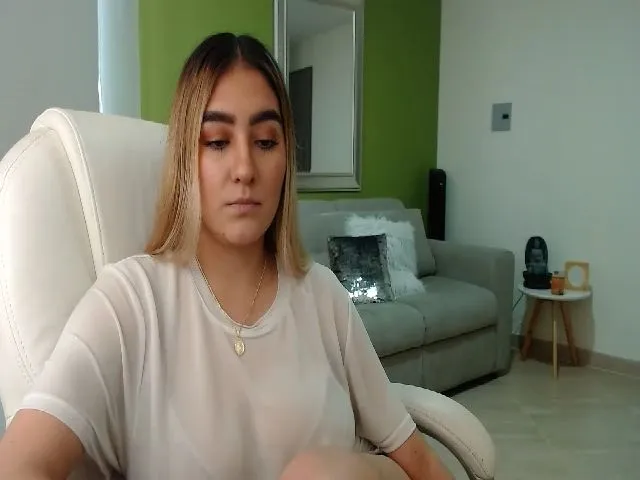 Live sex webcam photo for Alexy_ferrer #273287028