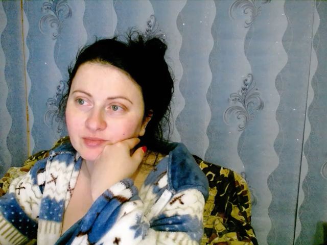 Live sex webcam photo for Alice2005 #272106415