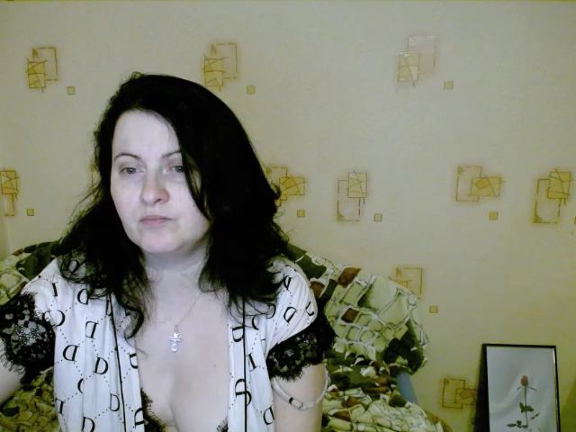 Live sex webcam photo for Alice2005 #272184141