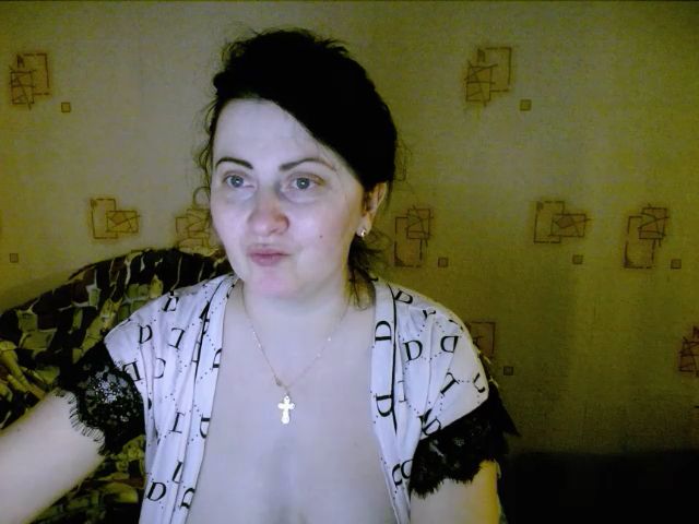 Live sex webcam photo for Alice2005 #272331482