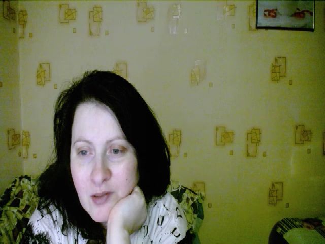 Live sex webcam photo for Alice2005 #272402576