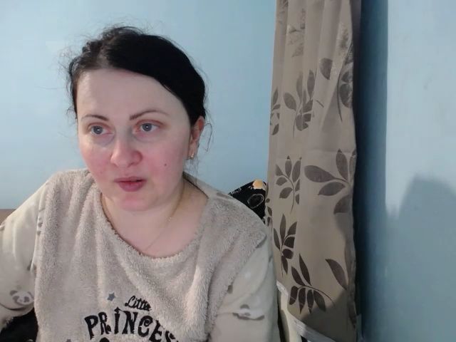 Live sex webcam photo for Alice2005 #272675109