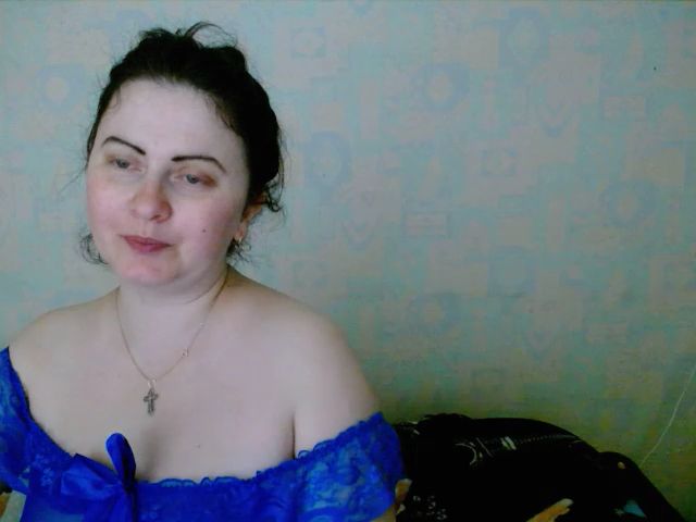 Live sex webcam photo for Alice2005 #273493211