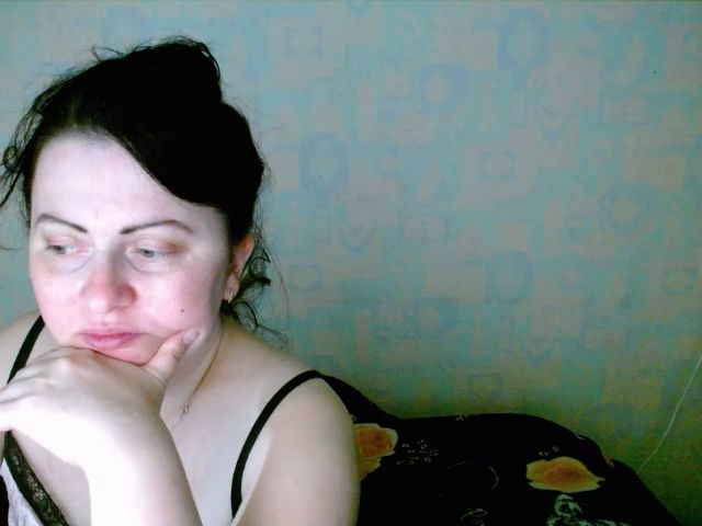 Live sex webcam photo for Alice2005 #273533930