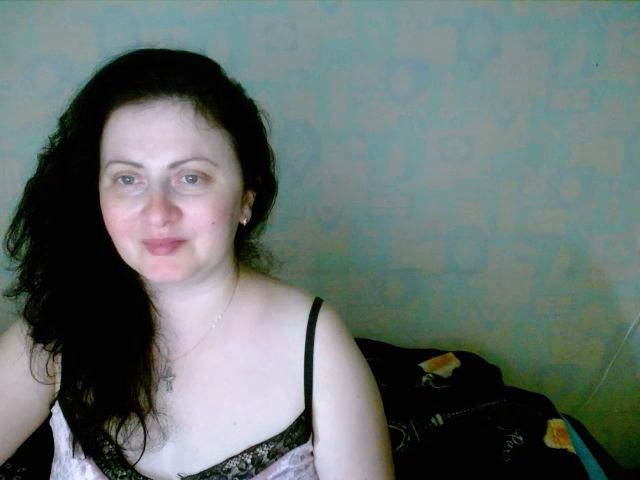 Live sex webcam photo for Alice2005 #273611507