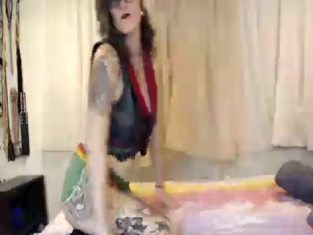 Live sex webcam photo for AliceAction #273879885