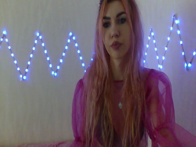 Live sex webcam photo for AliceBabe_ #273033491