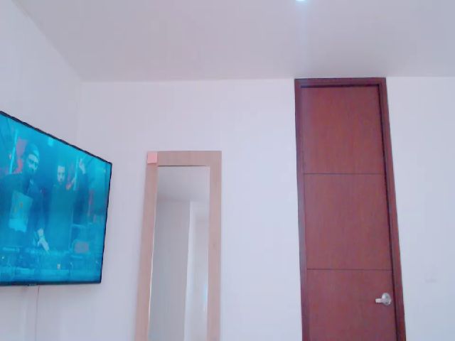 Live sex webcam photo for AliceFOX_ #272136836