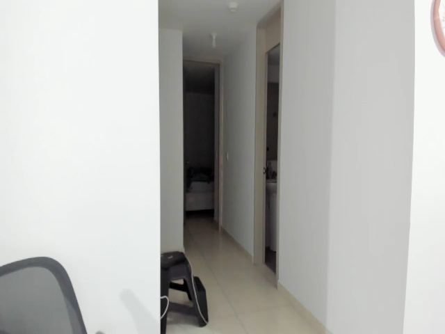 Live sex webcam photo for Alice_23_ #273587261