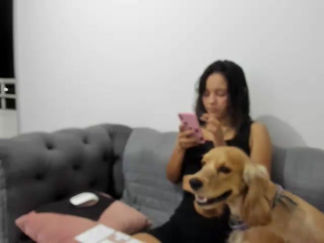 Live sex webcam photo for Alice_23_ #274204649