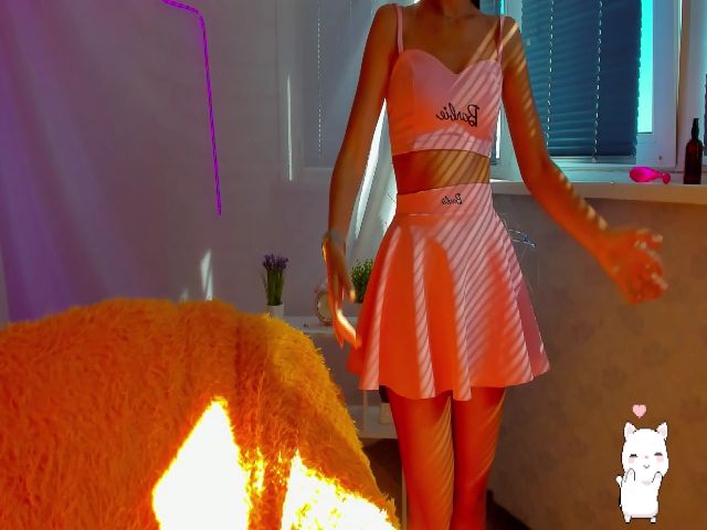 Live sex webcam photo for Alice_Gray_ #274144784