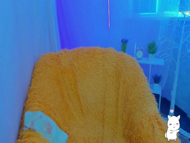 Live sex webcam photo for Alice_Gray_ #274146849