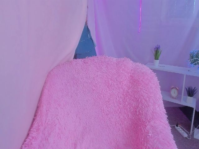 Live sex webcam photo for Alice_Gray_ #274328556
