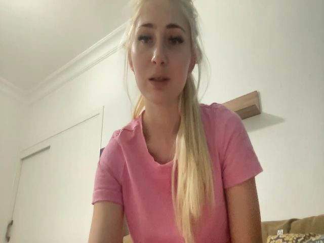 Live sex webcam photo for Alice_Mars #272963170