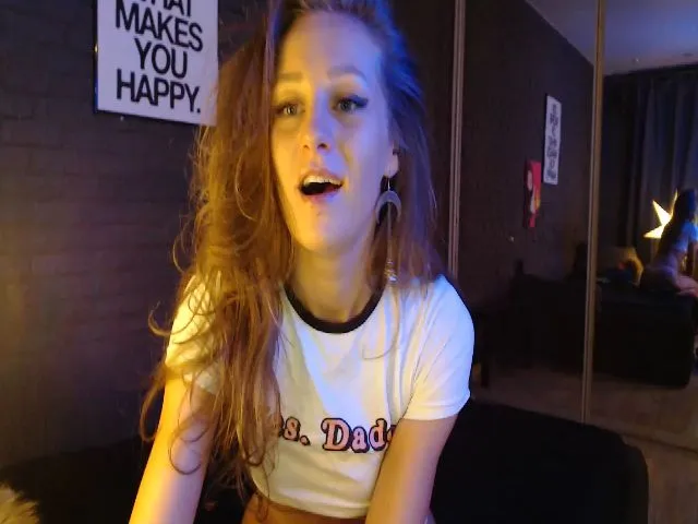 Live sex webcam photo for Alice_Ulike #271955898