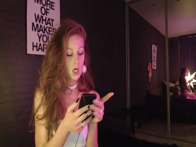 Live sex webcam photo for Alice_Ulike #272112425