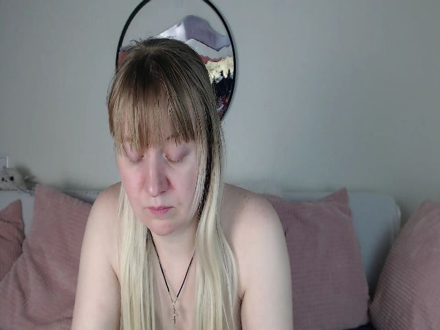 Live sex webcam photo for Alice_Wils0n #272619947