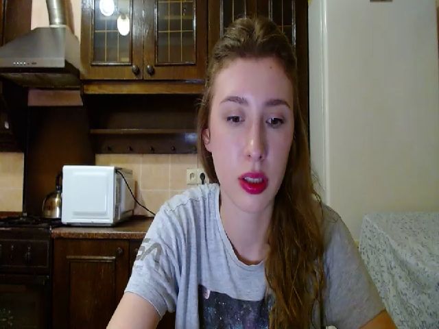 Live sex webcam photo for Alice_one #273703380