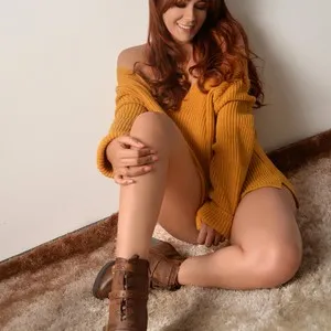 Live sex webcam photo for Alicevega_ #290677387