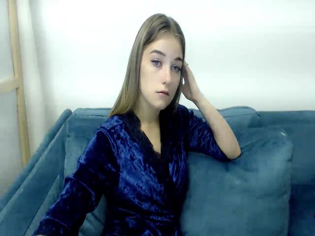 Live sex webcam photo for AliciaWillis #274397644