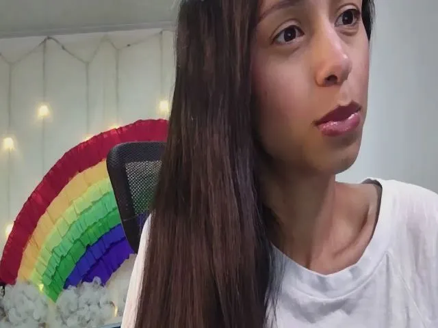 Live sex webcam photo for Aliicia #272934480
