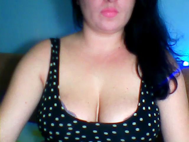 Live sex webcam photo for AliseCandy #271900951