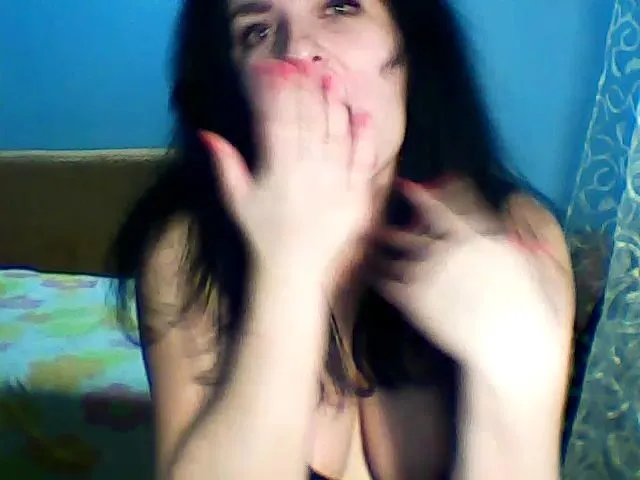 Live sex webcam photo for AliseCandy #272482875