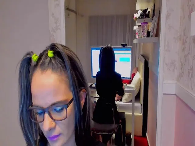 Live sex webcam photo for AlishaPacari #272126130