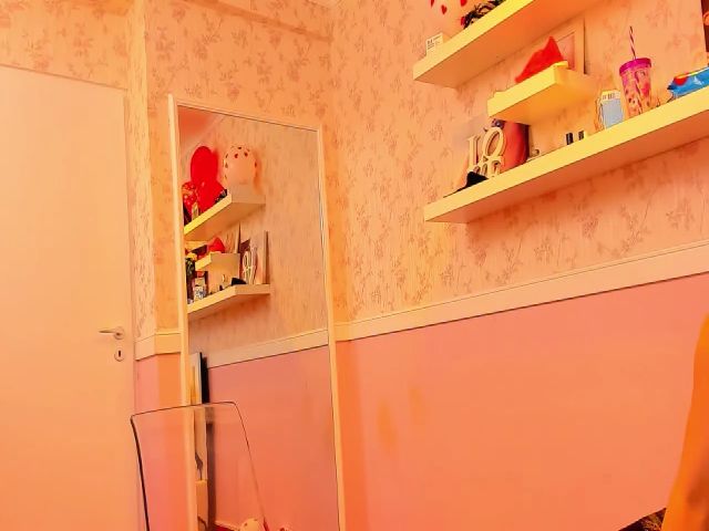 Live sex webcam photo for AlishaPacari #272405037