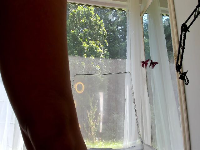 Live sex webcam photo for Alishabrooks_ #273281235