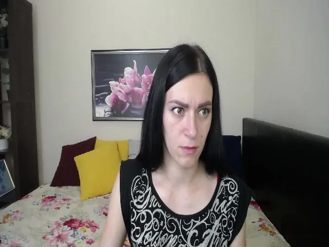 Live sex webcam photo for AlisiaMoore_ #274431682