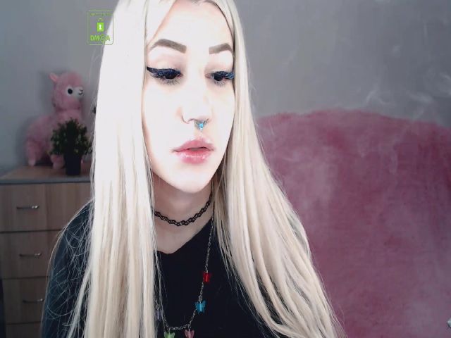 Live sex webcam photo for Alison_Moonli #272286329