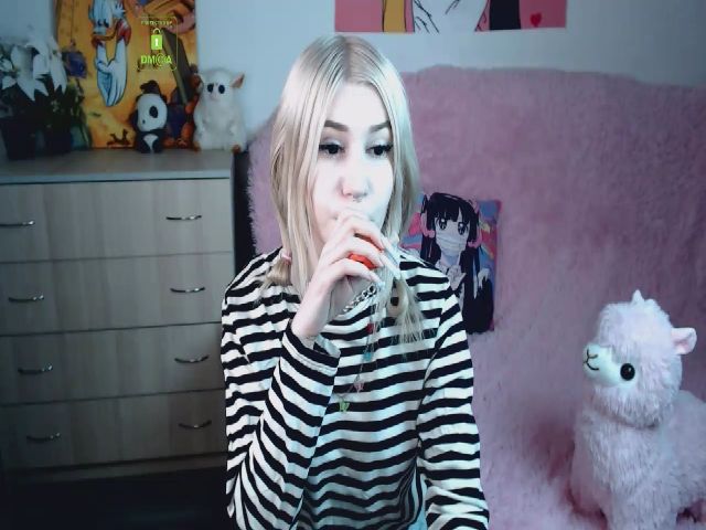 Live sex webcam photo for Alison_Moonli #272881458