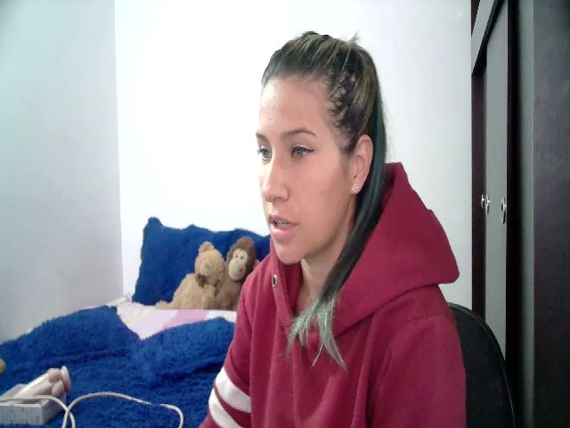 Live sex webcam photo for Allison_Brens #272330728