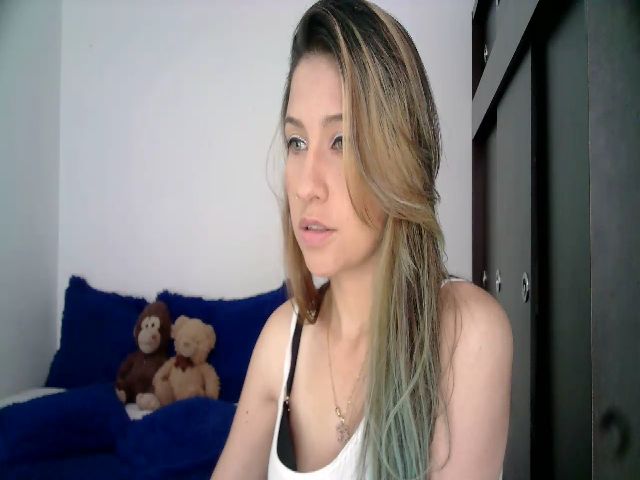 Live sex webcam photo for Allison_Brens #273129000