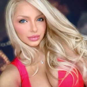 Live sex webcam photo for Alyssa #294194601