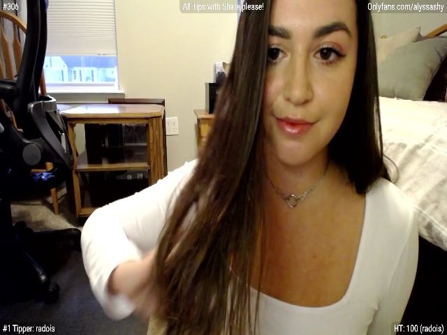 Live sex webcam photo for AlyssaShy #274358263