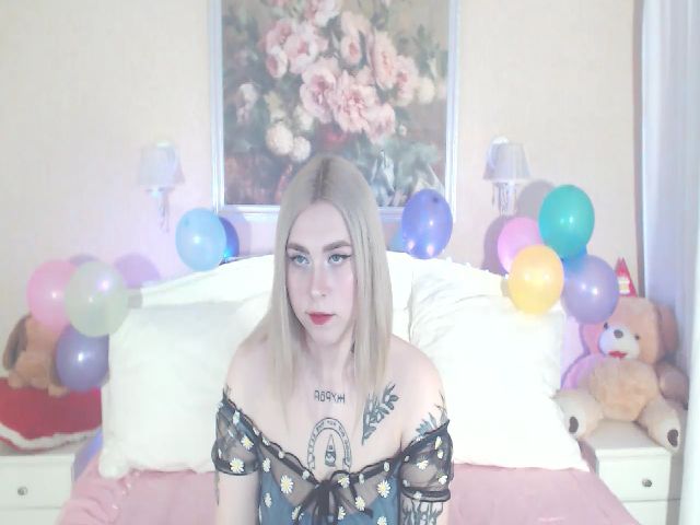 Live sex webcam photo for AmaliaDiva #271568008