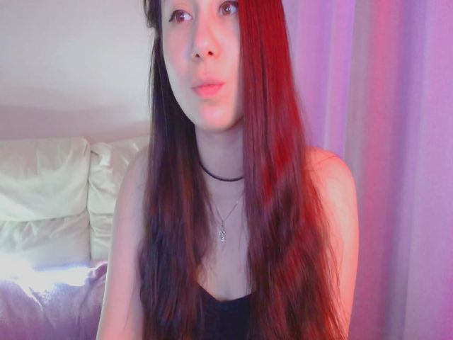 Live sex webcam photo for AmandaBrown #271964182