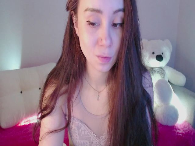 Live sex webcam photo for AmandaBrown #272627611