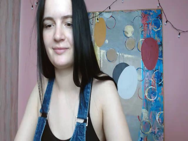 Live sex webcam photo for AmandaMon #274354290