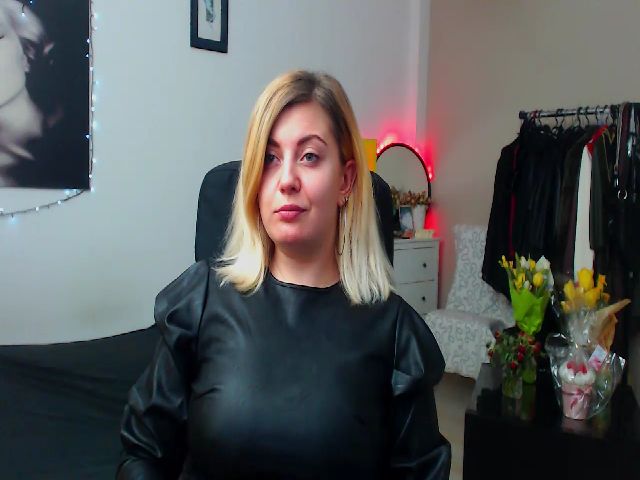 Live sex webcam photo for AmaraDrakos #272778139