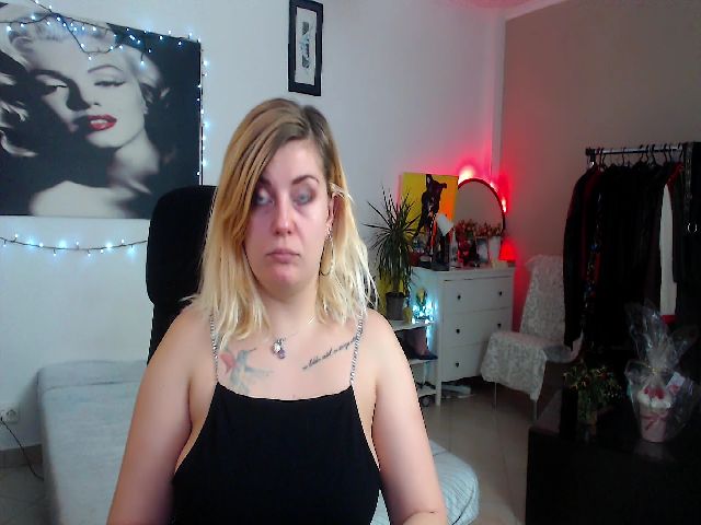 Live sex webcam photo for AmaraDrakos #272838883