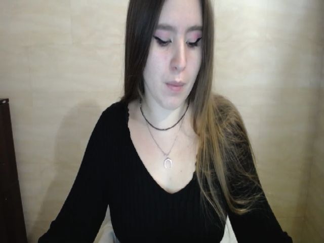 Live sex webcam photo for Amber_Salt #272055226