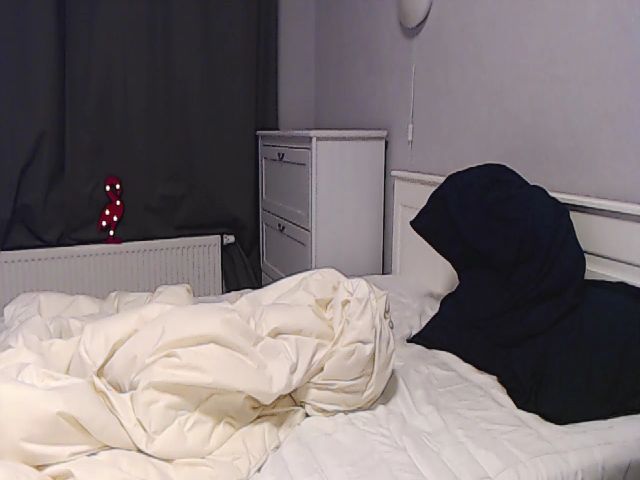 Live sex webcam photo for Ameli_XO #271924349