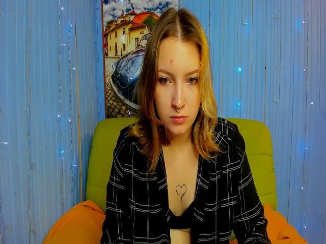 Live sex webcam photo for AmeliaSpelman #272626476