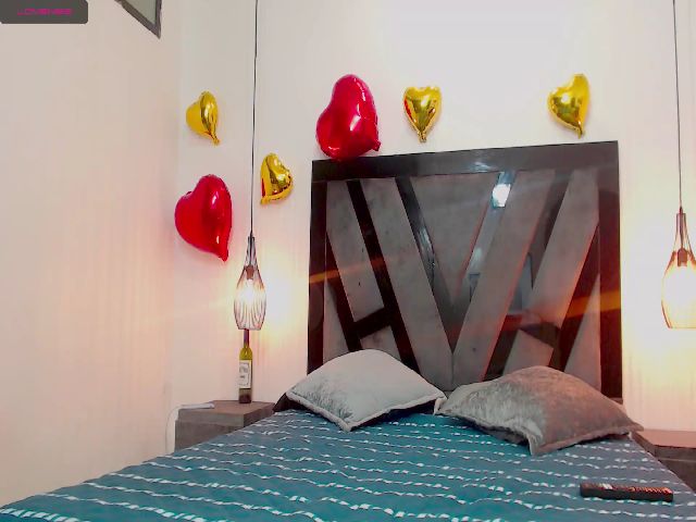 Live sex webcam photo for Amelia_avalor #272565649