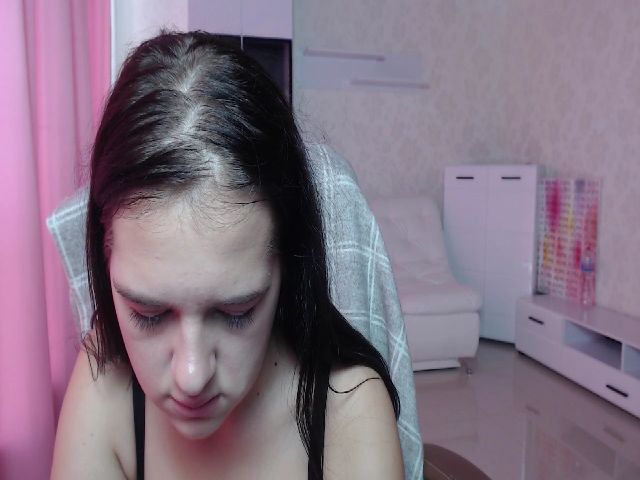 Live sex webcam photo for Amelia_love9 #274533494